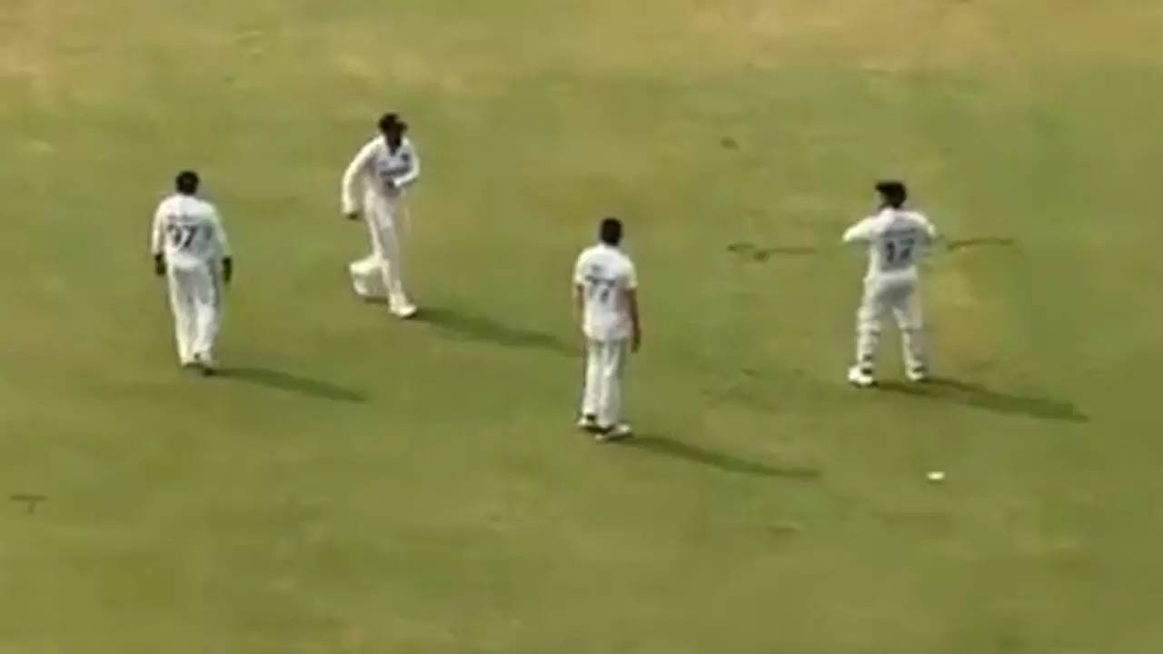 Kohli's Bollywood Dance Lights Up Wankhede Stadium