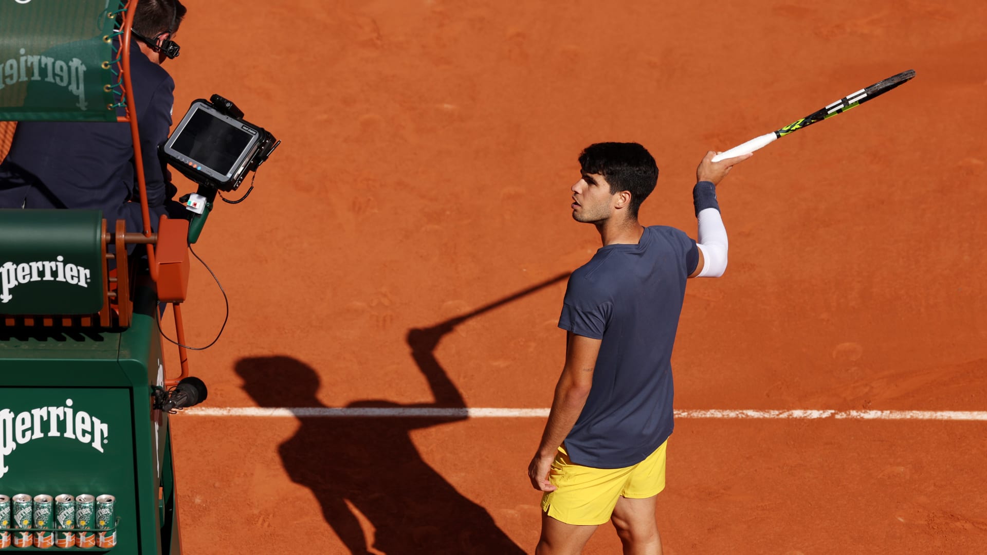 Alcaraz Frustrated by Court Conditions in Roland Garros Final