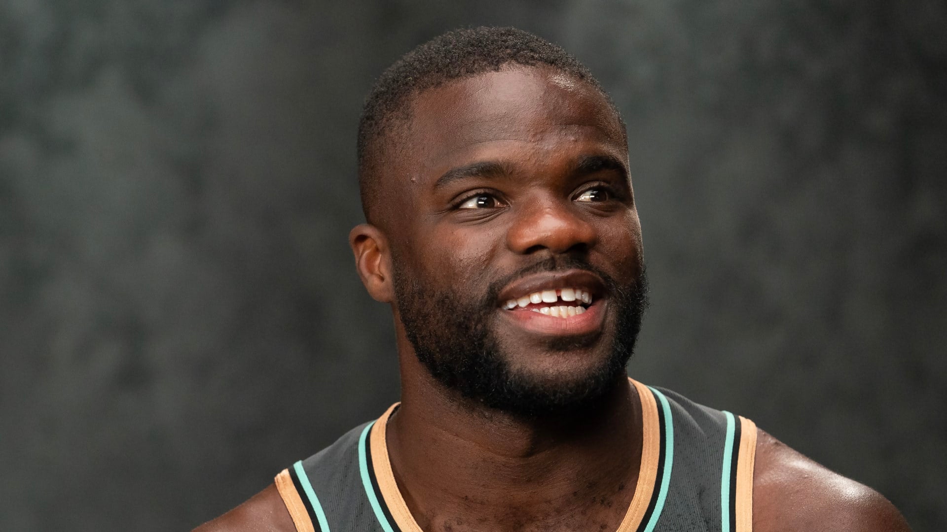 Frances Tiafoe Honors Joakim Noah at Roland Garros