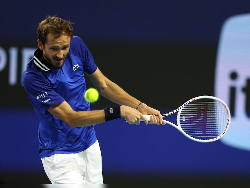 Medvedev, Alcaraz Advance to Miami Open Quarterfinals