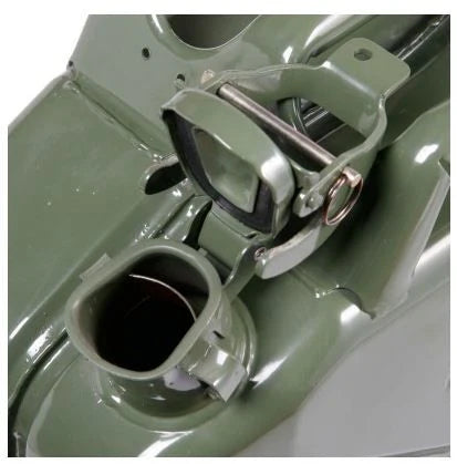 20_litrs_Jerry_Can_Open_InstaSport