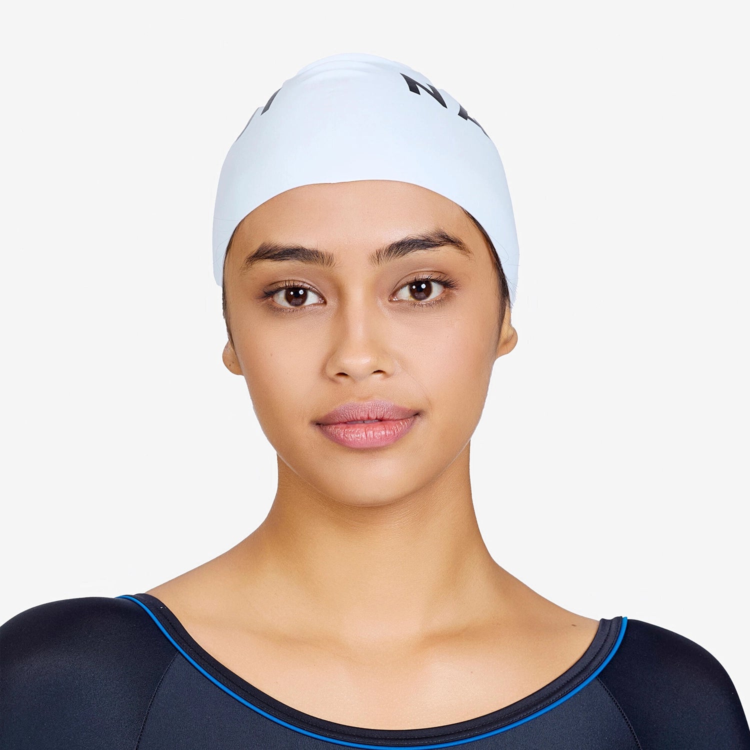 2XU Silicone Swim Cap - White