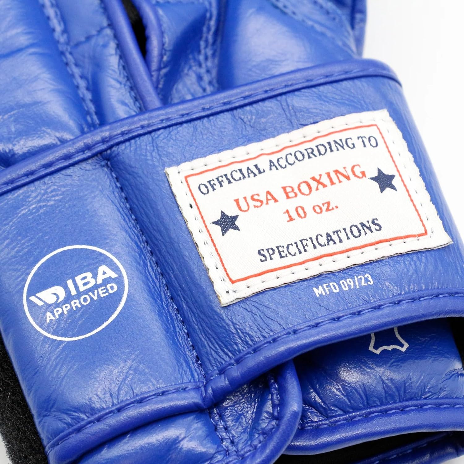 Adidas_AIBA_Boxing_Gloves_Blue_Certificates_InstaSport