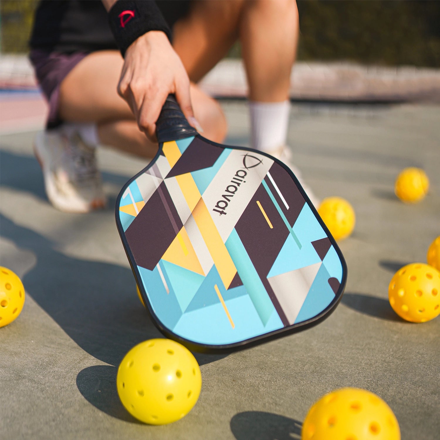 Airavat_Bang_Pickleball_Paddle_with_Fibreglass_surface_and_Polymer_Core_Teal_spec_Instasport