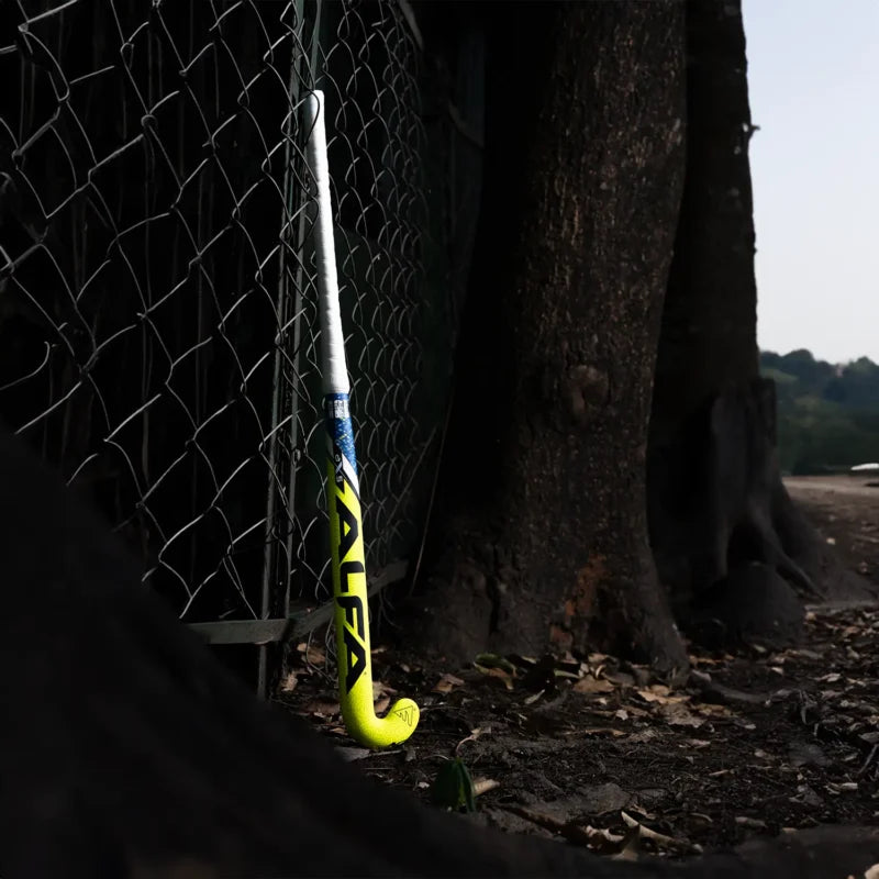 Alfa_AX_5_Composite_Hockey_Stick_Creative_InstaSport