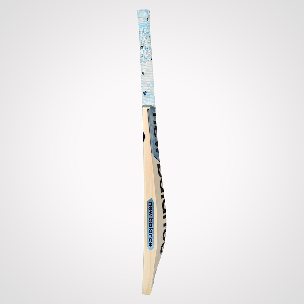 New Balance DC 840 English Willow Cricket Bat -SH - InstaSport