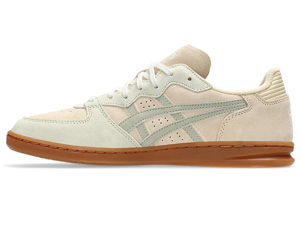 Asics_Sky_Hand_OG_Marzipan_Left_InstaSport