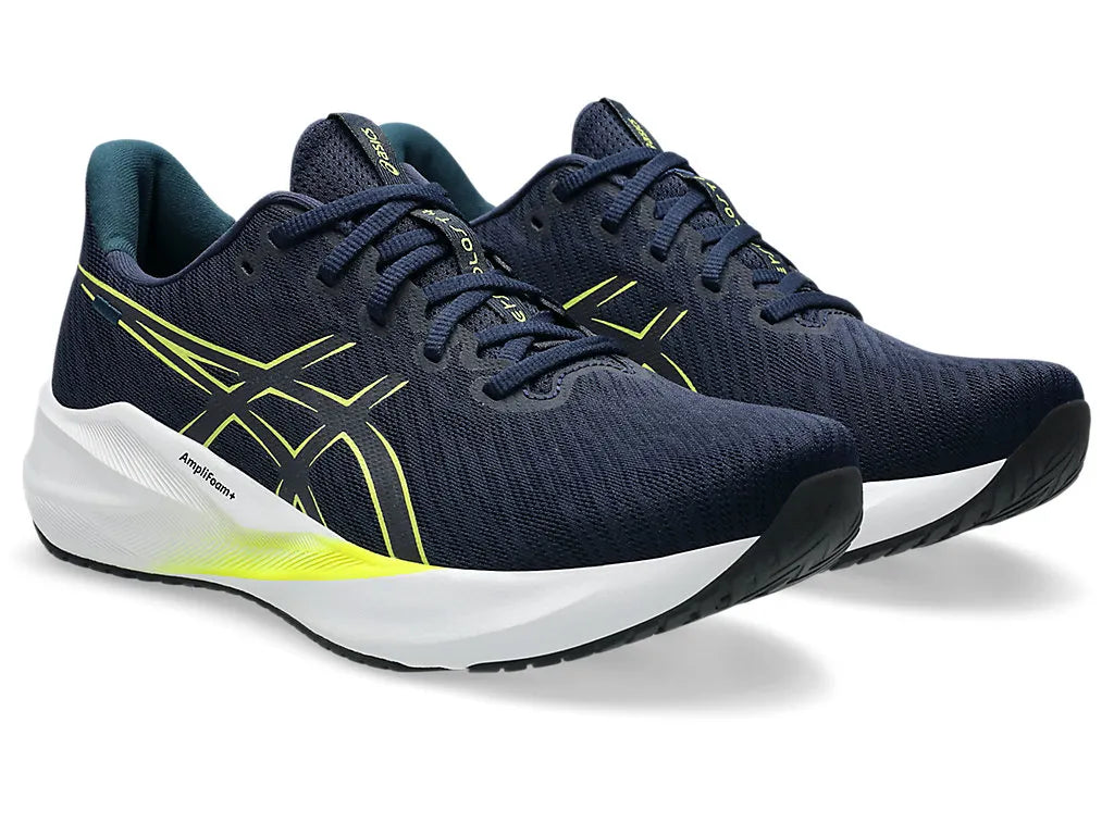 Asics_VersaBlast_4_Midnight_Cross_InstaSport