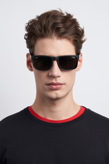 Carrera_Carduc_001_Polarized_Sunglasses_Model2_InstaSport