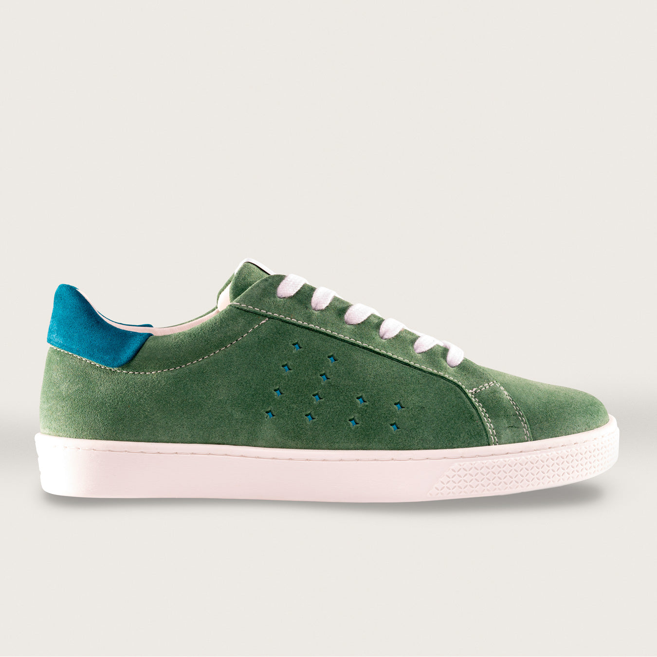 Lazo_Halo_Sneaker_Tongue_Graphic_Emerald_Green_Labradorite_Blue_Right_InstaSport