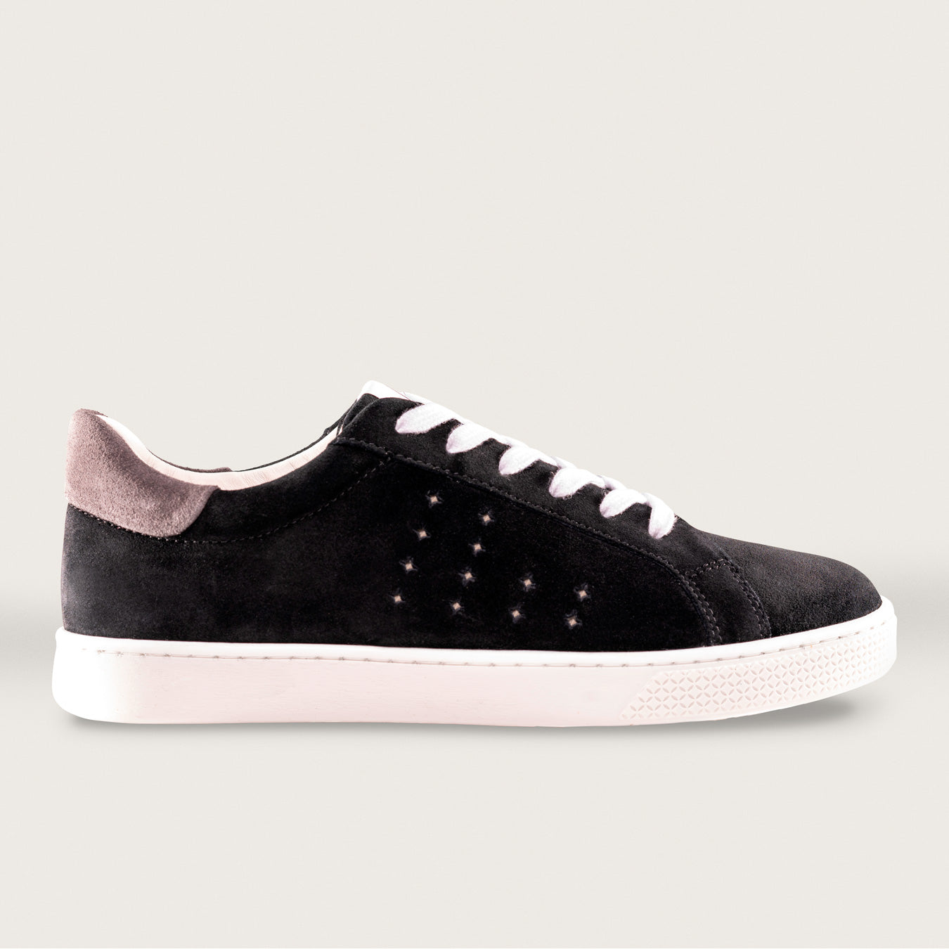 Lazo_Halo_Sneaker_Tongue_Graphic_Obsidian_Black_Hematite_Grey_Right_InstaSport