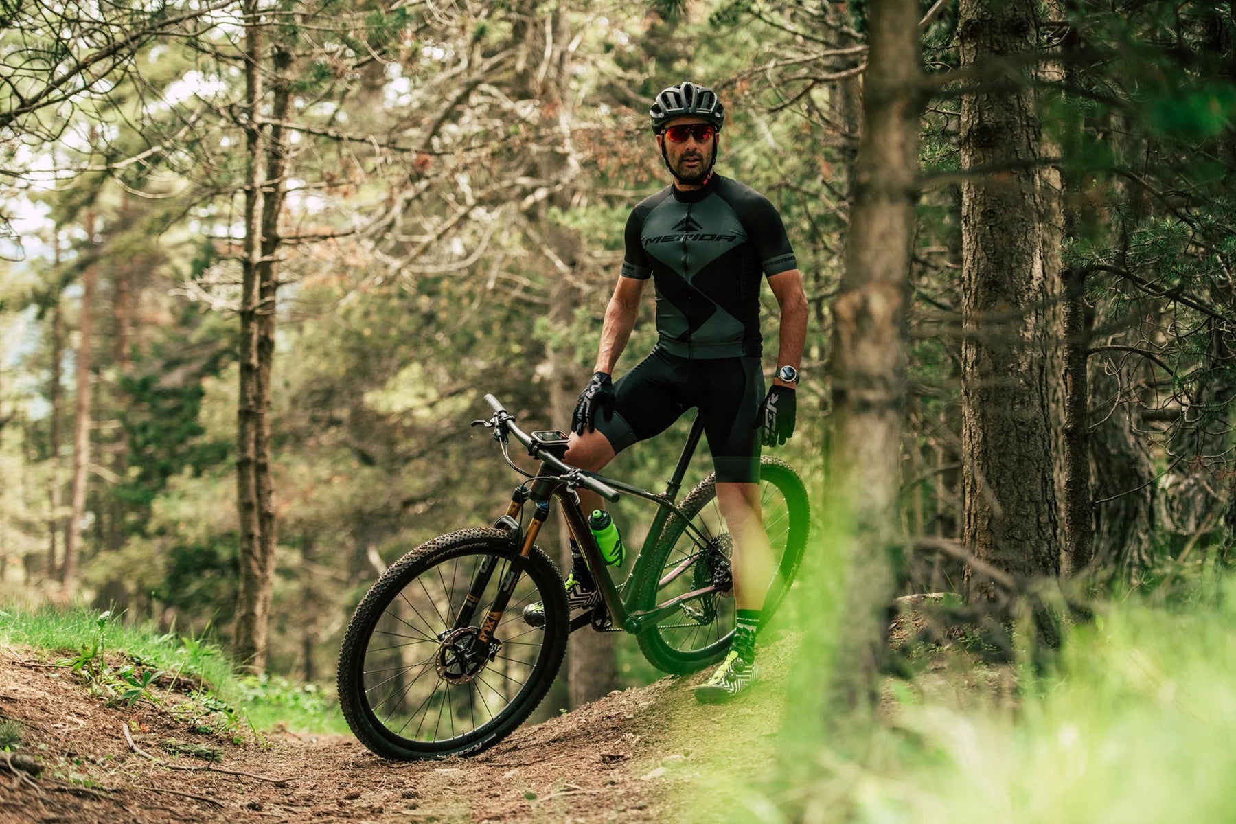 Merida_Big_Nine_20_Blue_Teal_Lime_Bicycle_Creative2_InstaSport