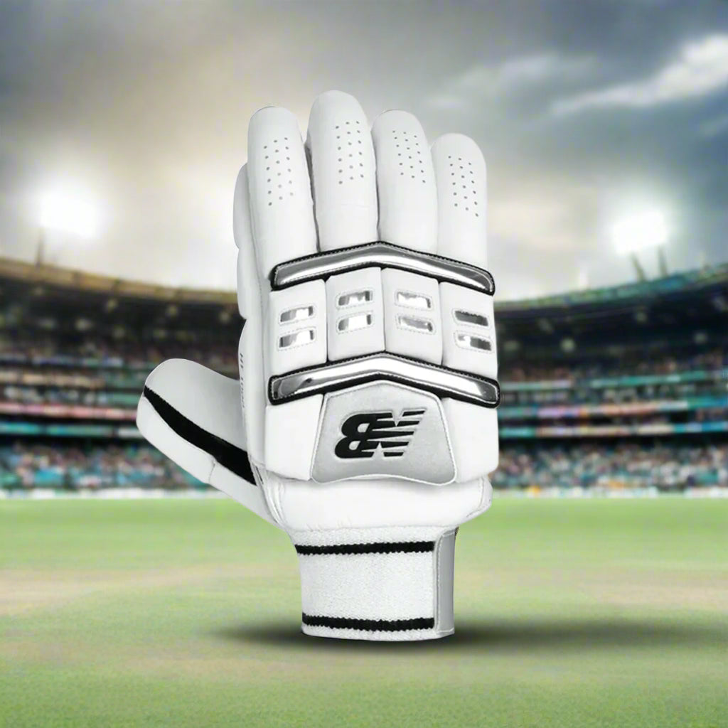 NewBalance_Heritage10i_Max_Cricket_BattingGloves_Front_Instasport