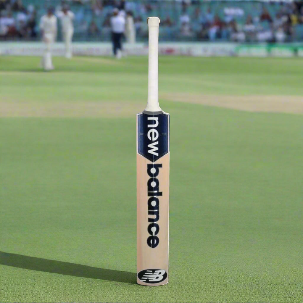 NewBalance_Heritage_150iKW_CricketBat_Front_Instasport