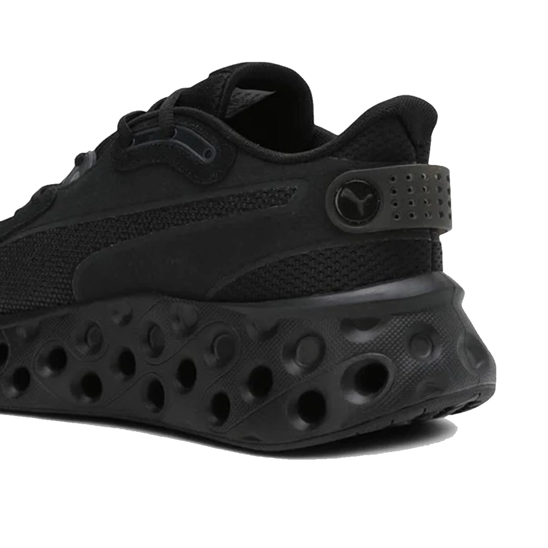 Puma Softride Frequence Unisex Running Shoes (Black/Flat Dark Gray) 31050001