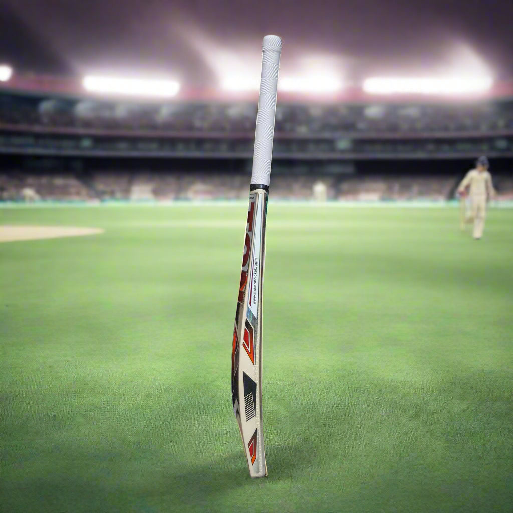 SS_TonSuper_KW_CricketBat_Side_Instasport