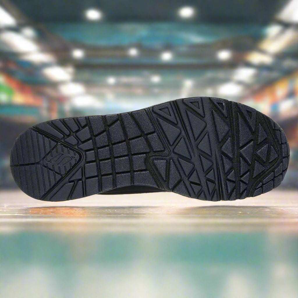 Skechers_177092-BKHP_SportsShoes_Sole_Instasport