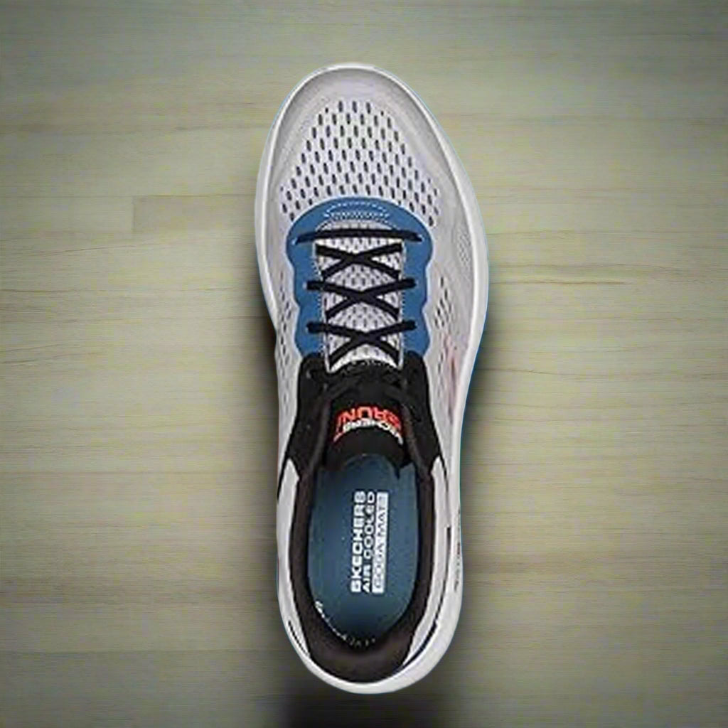 Skechers_220644-GYMT_SportsShoes_Topview_Instasport