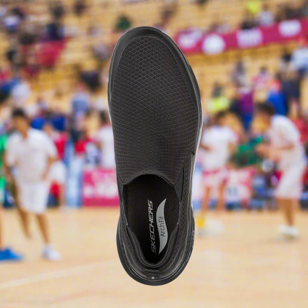 Skechers_232043-BBK_SportsShoes_Top_Instasport