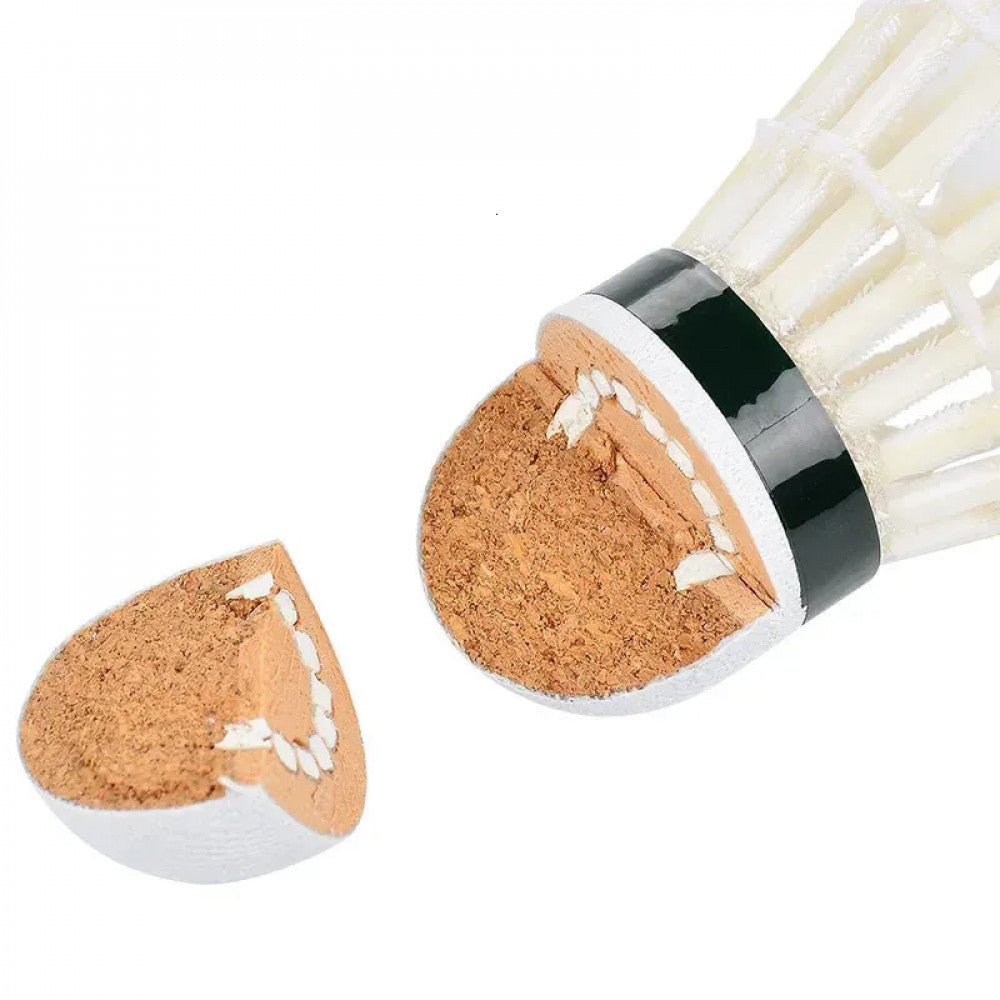 Victor_Lark_No4_Feather_Shuttlecocks_Inward_InstaSport