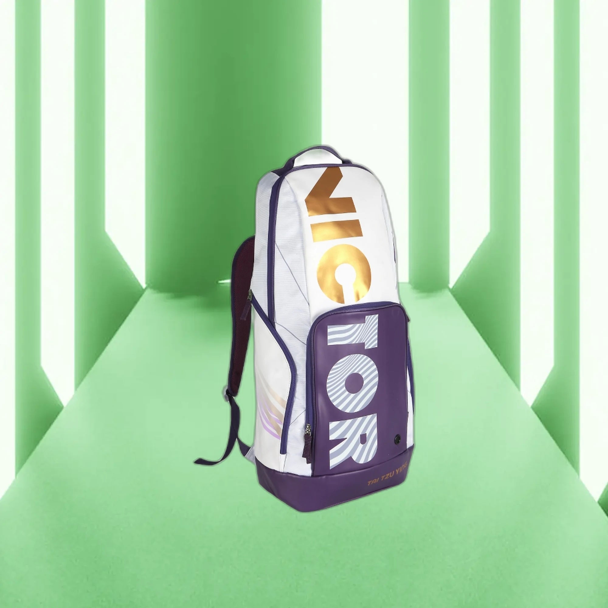 Victor_Vibrant_Long_BackPack_Main_InstaSport