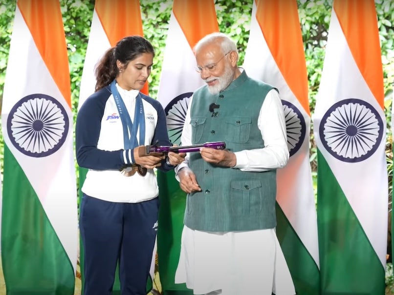 PM Modi Honors Indian Olympic Contingent with Six Medals