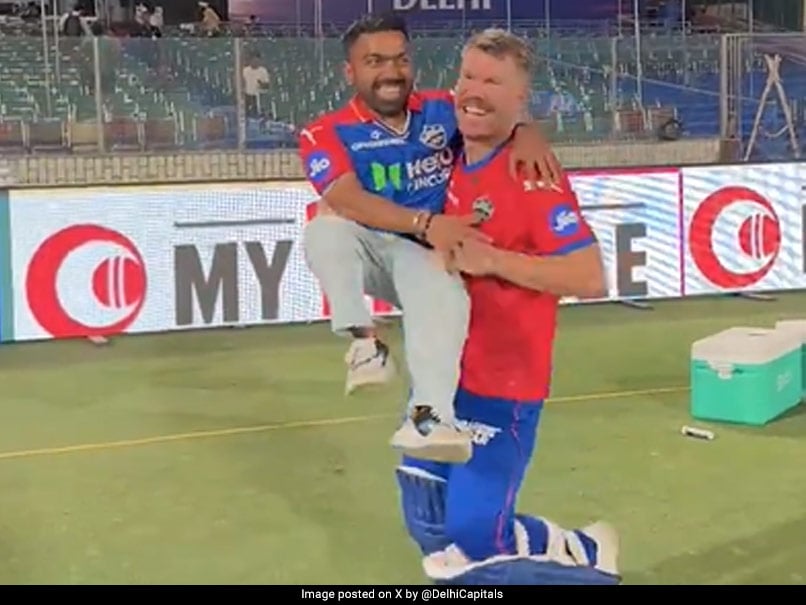 David Warner's Aadhaar Card Teasing Adds to Delhi Capitals' IPL Entertainment