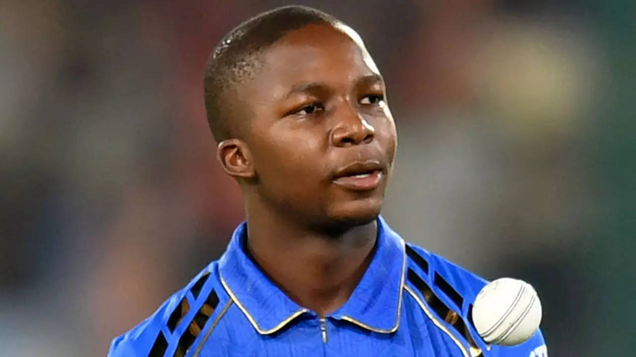 17-Year-Old South African Pacer Kwena Maphaka Makes IPL Debut for Mumbai Indians