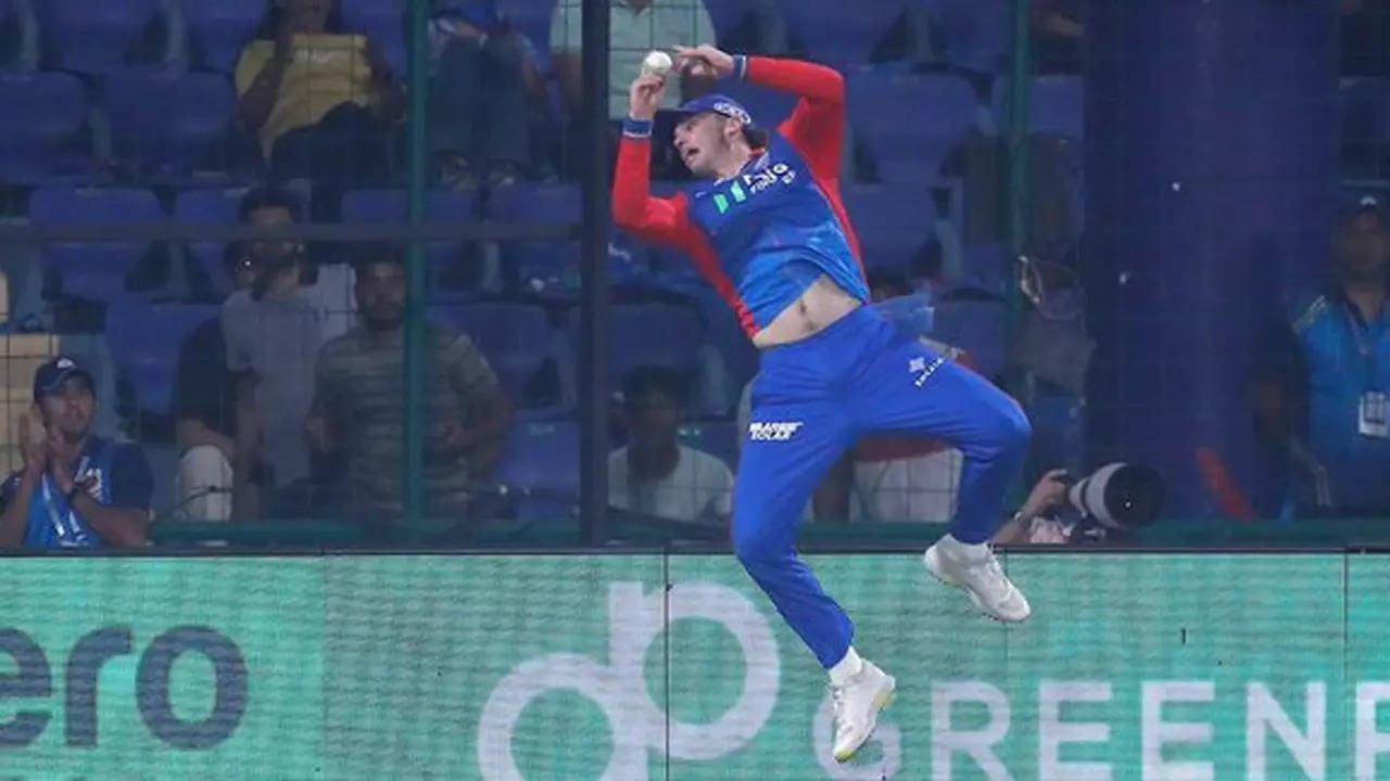 Fielding Brilliance: Tristan Stubbs' Catch Seals Delhi Capitals' Thrilling Victory