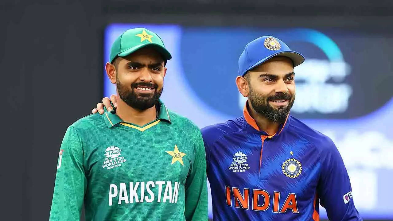 Virat Kohli vs Babar Azam: Hafeez Weighs In on the Comparison Debate