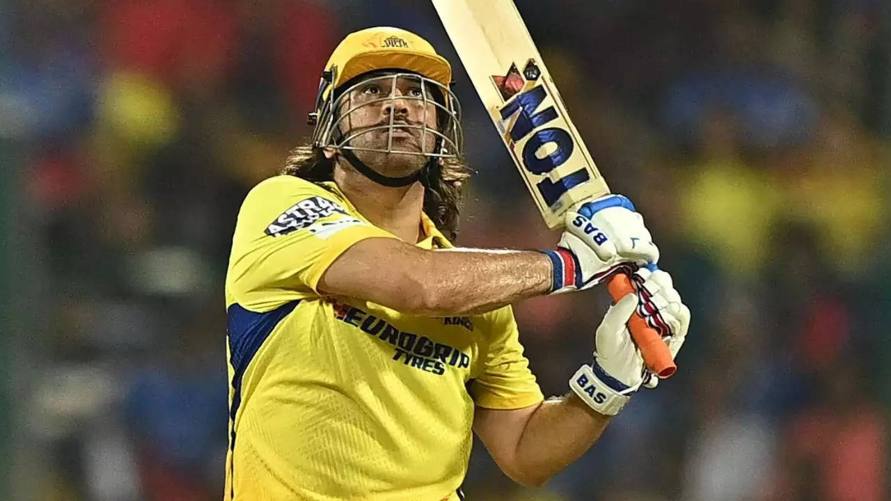 Eric Simons Praises MS Dhoni's Enduring Qualities Amidst CSK's Playoff Exit