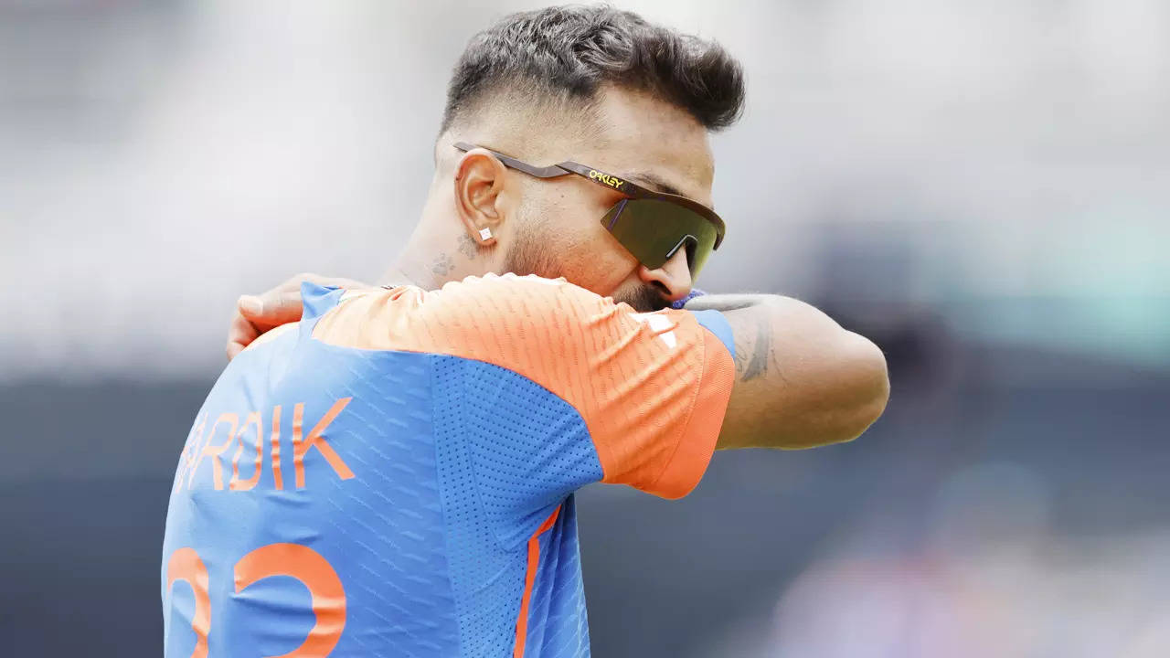 Sreesanth Lauds Hardik Pandya's Exceptional Bowling in T20 World Cup