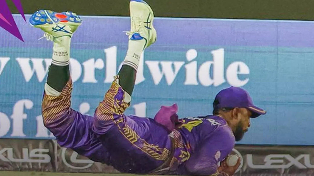 Derone Davis's Screaming Catch Stuns in Major League Cricket