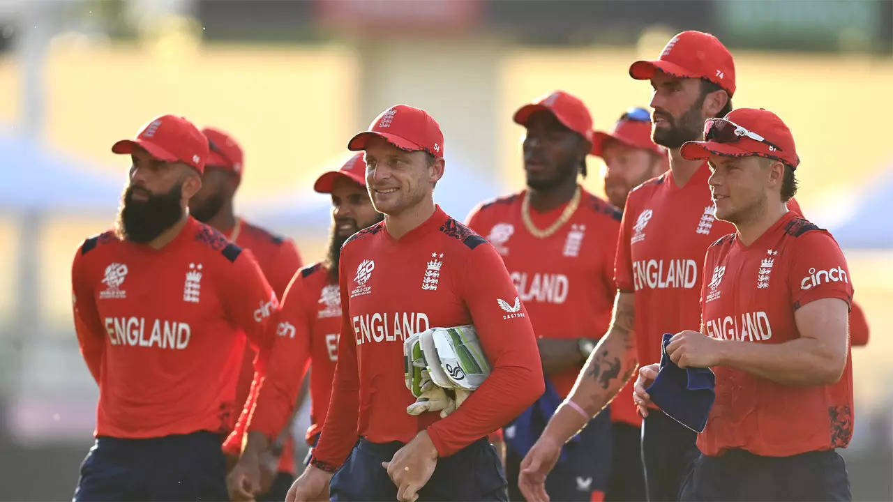 Geoffrey Boycott Slams England for Prioritizing Entertainment Over Results