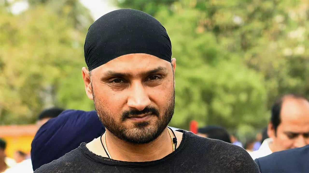 Harbhajan Singh Questions India's Participation in Pakistan-Hosted Champions Trophy