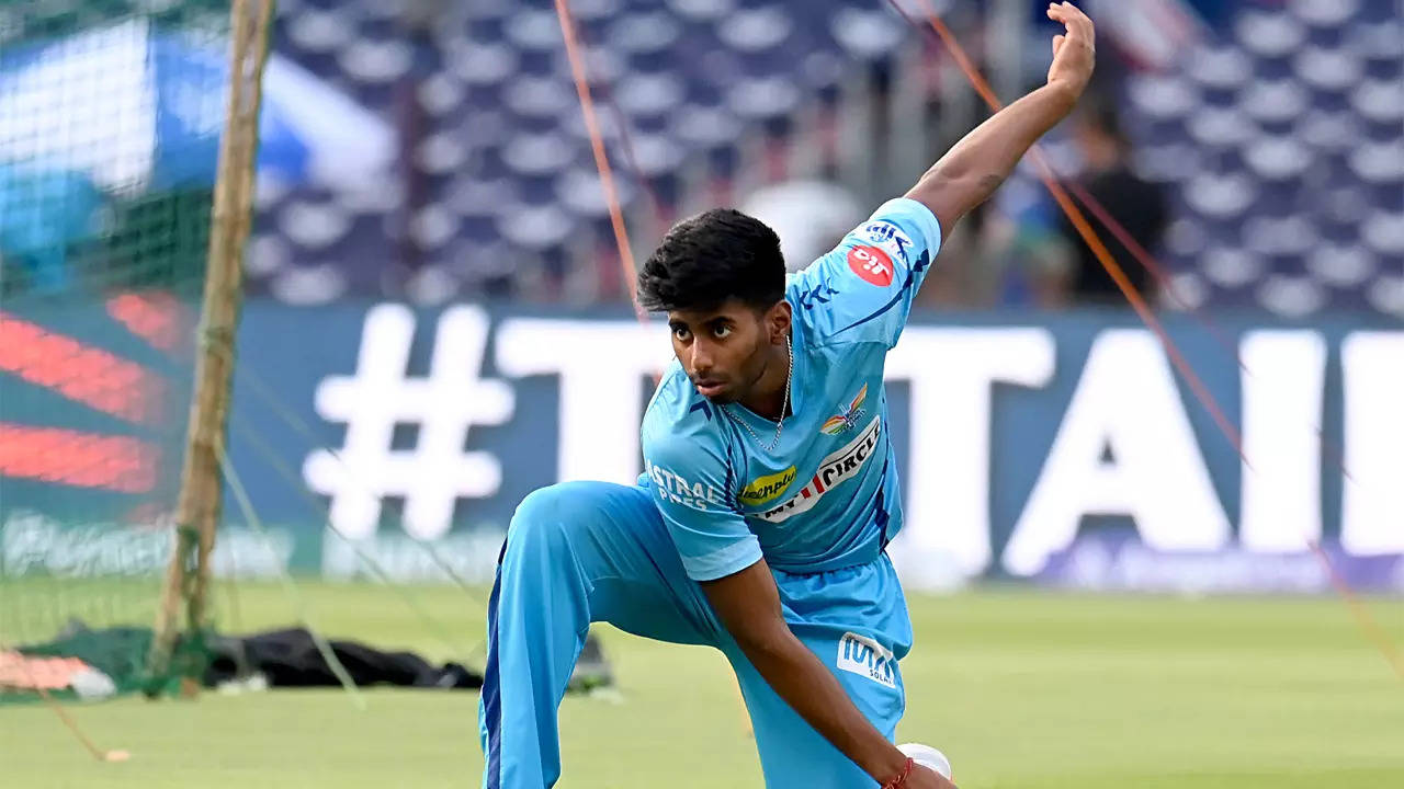 Mayank Yadav's Injury Casts Doubt on Test Availability