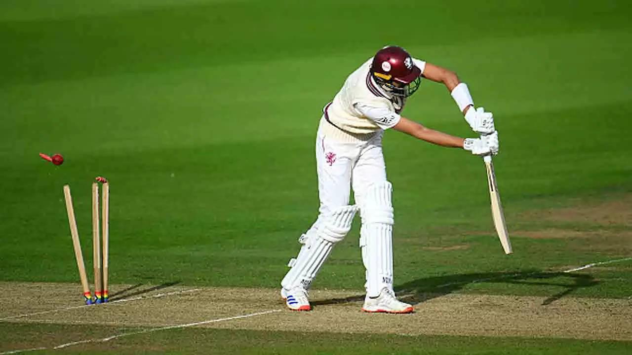 Dropped Towel Saves Batsman from Dismissal in Bizarre Cricket Incident