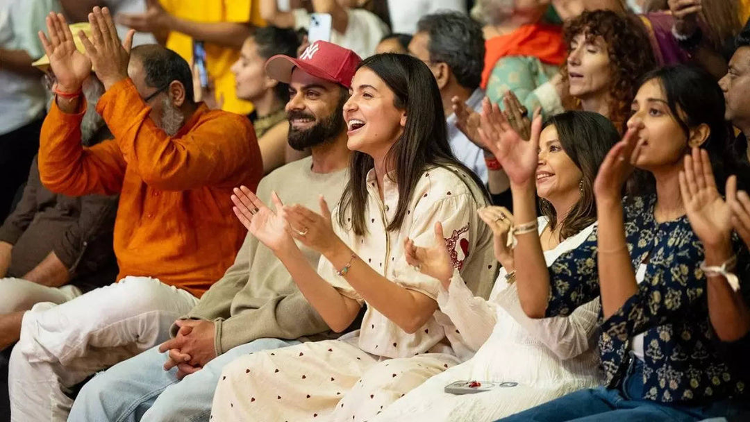 Virat Kohli and Anushka Sharma Attend Krishna Das Kirtan, Seek Blessings