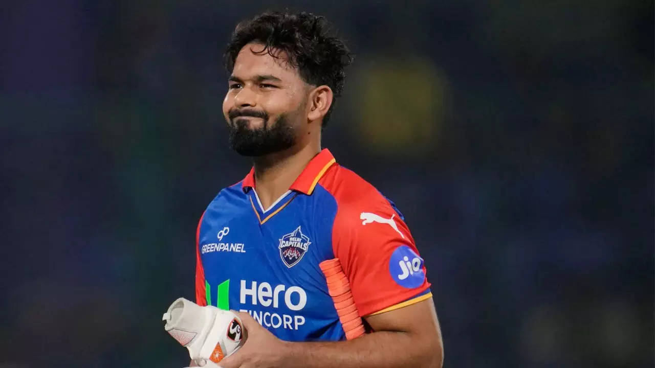 Rishabh Pant Exits Delhi Capitals, Franchise Opts for New Leadership