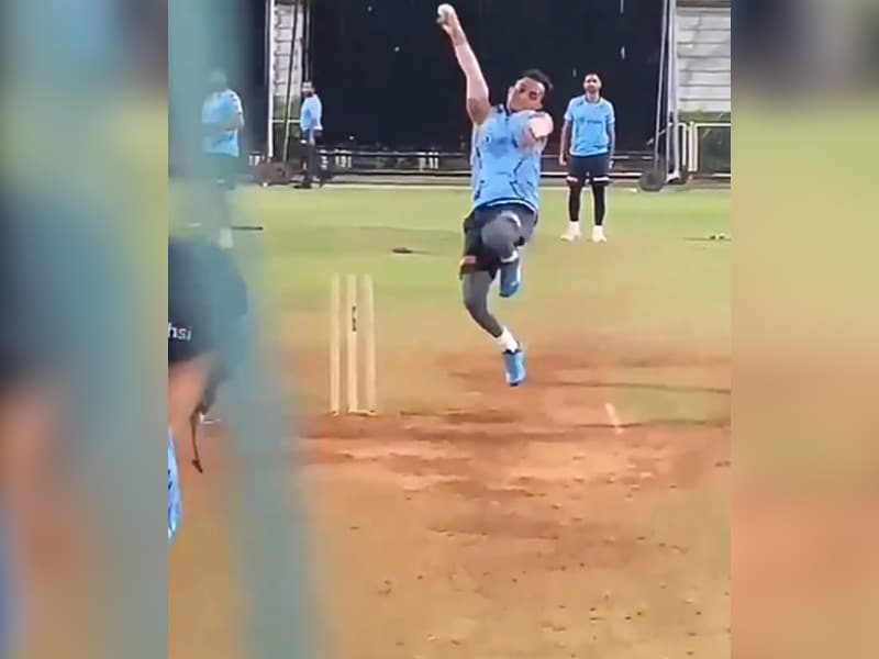 RCB Net Bowler Mukesh Kumar Stuns Fans with Jasprit Bumrah-Like Action