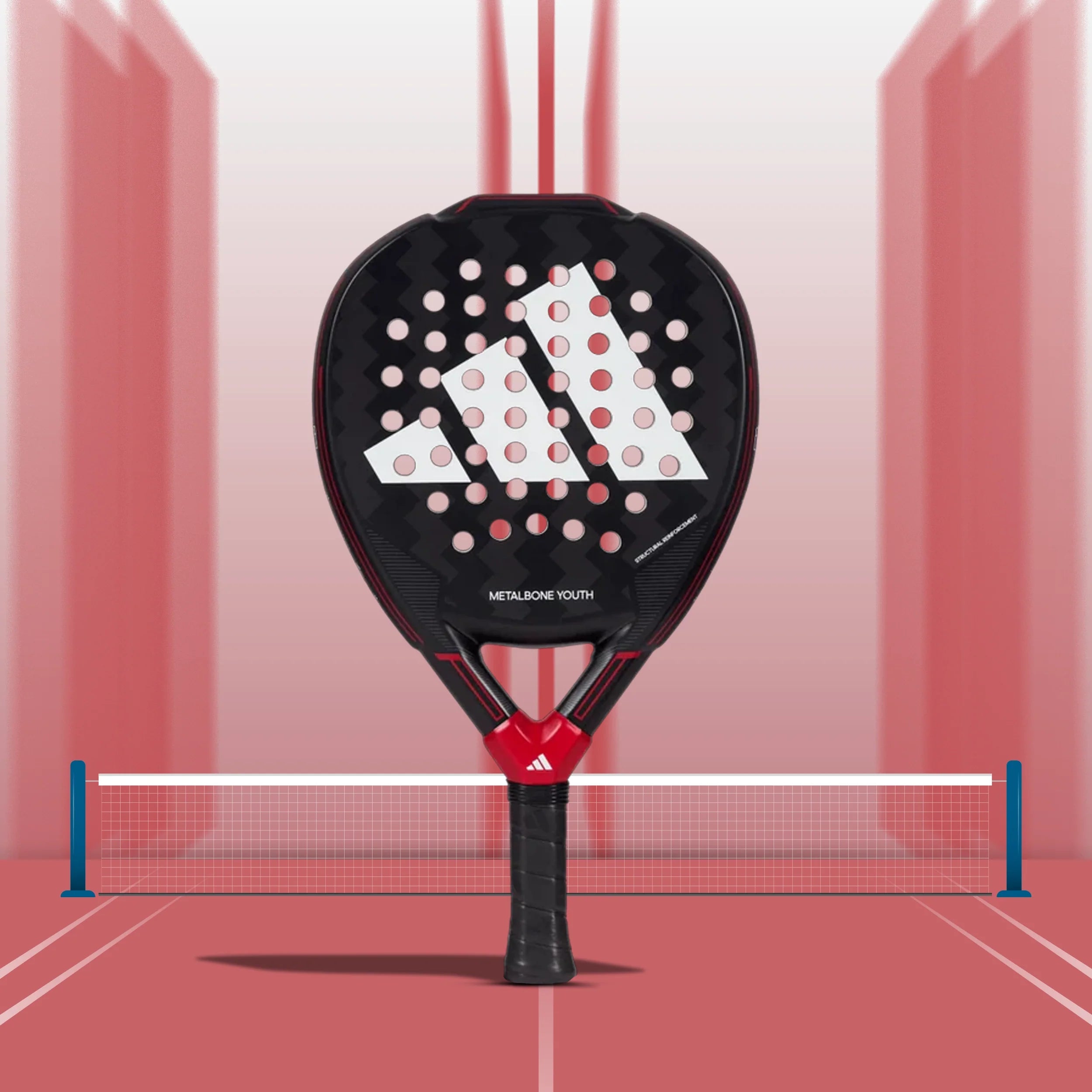 Essential guide to choosing the right padel gear for players