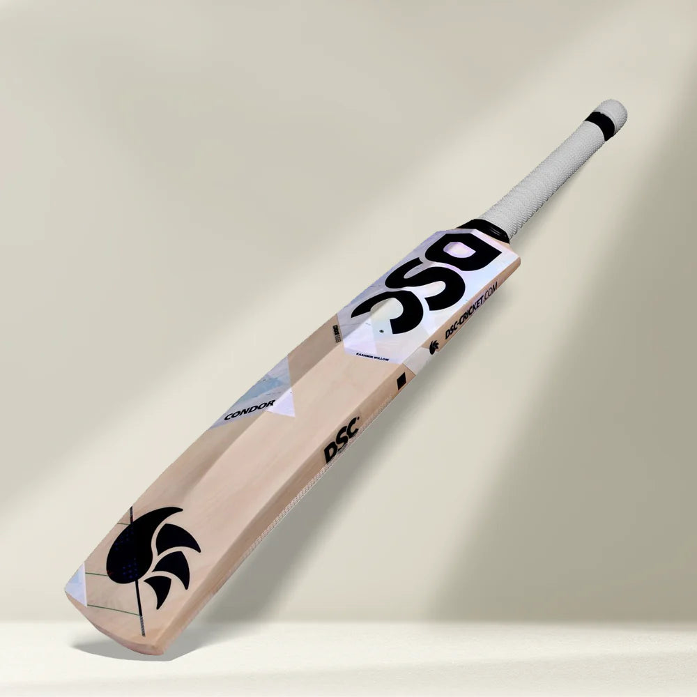 A detailed guide on choosing the best cricket bats gear for advanced players.