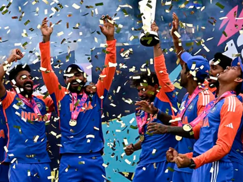 Maharashtra CM Rewards Indian Cricket Team with Rs 11 Crore for T20 World Cup Triumph