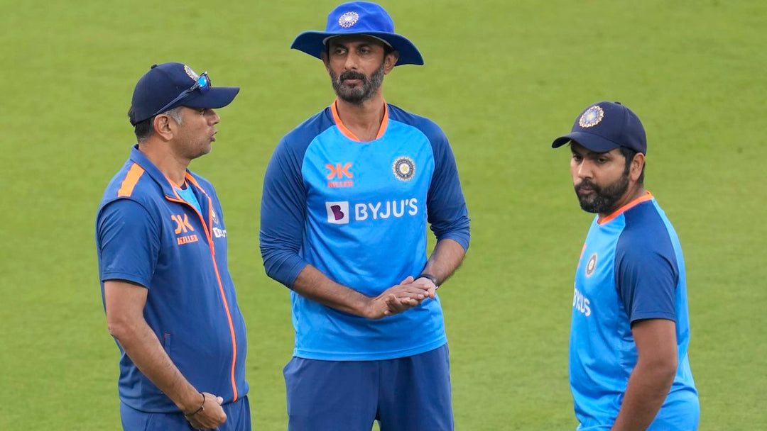 India's Batting Coach Rathour Emphasizes Controlled Transition Amidst Team Changes