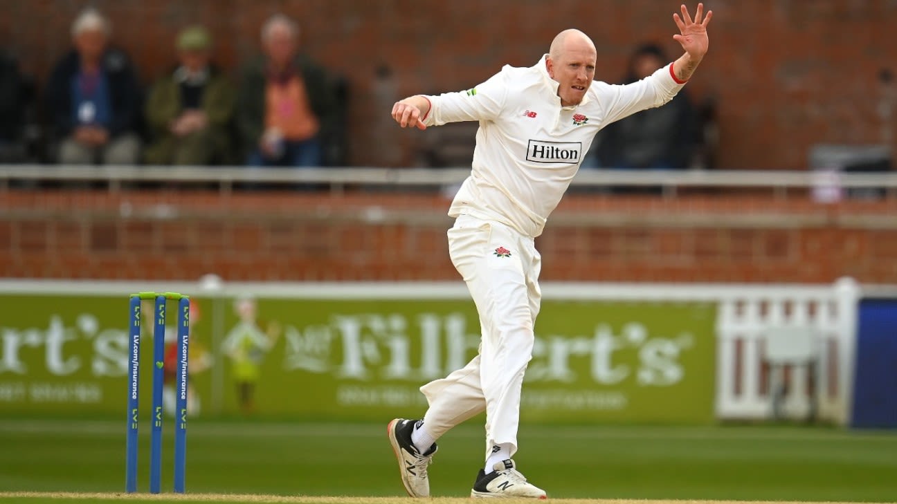 Somerset's Title Hopes Fade as Lancashire Fight Back