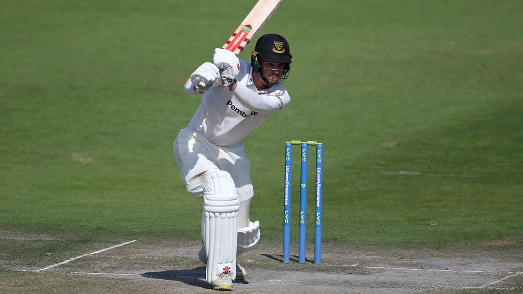 Sussex Dominate Glamorgan with Simpson's Century and Clark's Support