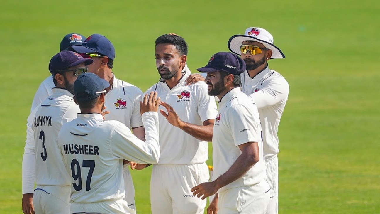 Mumbai Dominate Vidarbha, Rahane Shines with Half-Century