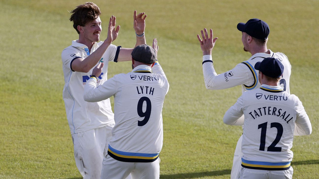 Yorkshire Secure Promotion Push with Innings Victory over Leicestershire