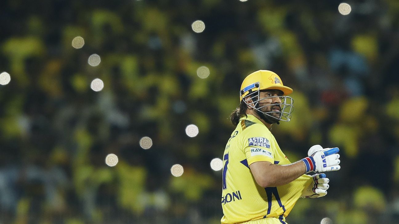 MS Dhoni's IPL Future Uncertain, Hussey Hopes for Continued Presence