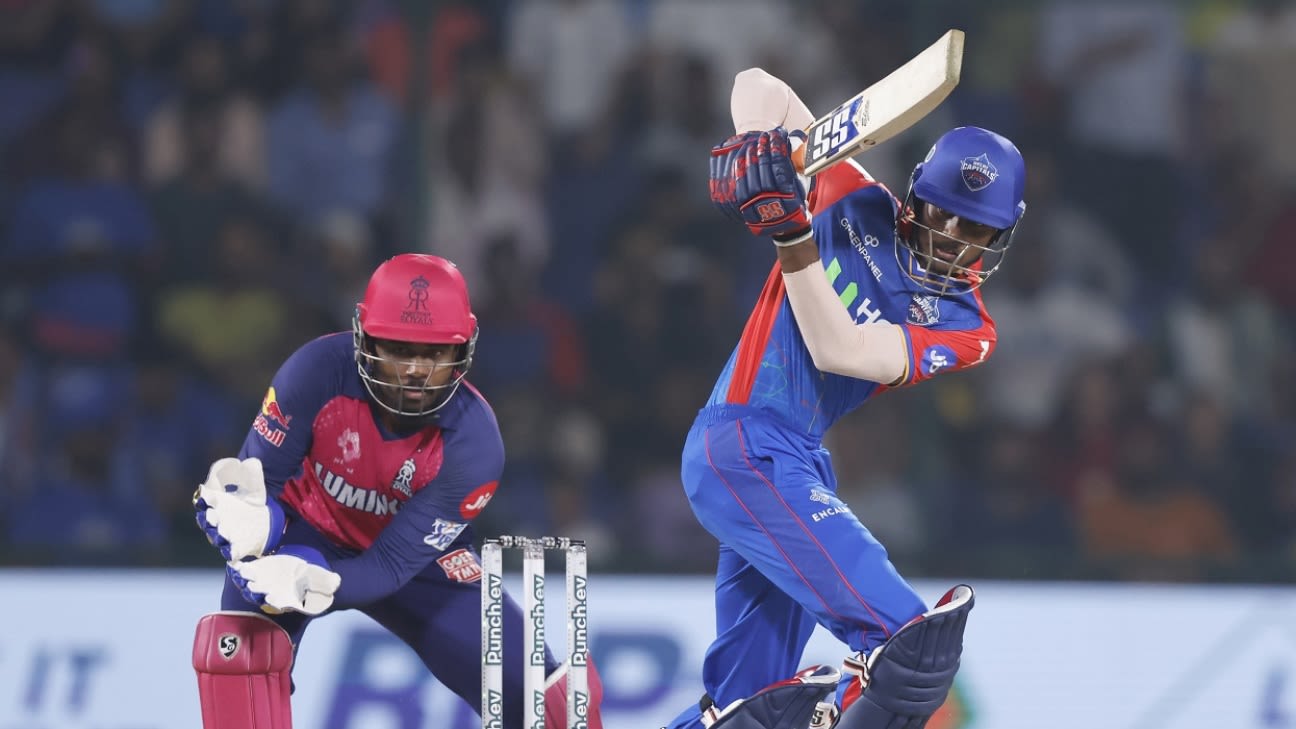 Abishek Porel Impresses Ponting, Set to Keep for Delhi Capitals